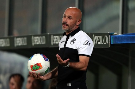 Spezia, un positivo al Covid. Ma la squadra scende comunque in campo
