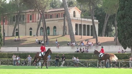 Tutti in sella: il flash mob organizzato dalla FISE a piazza di Siena