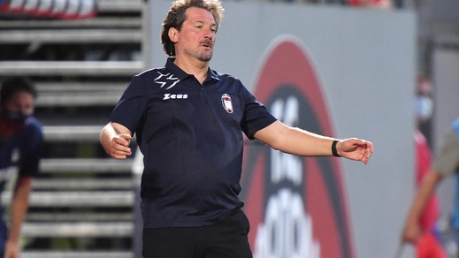 Crotone, Stroppa: "Servono altri giocatori tecnici"