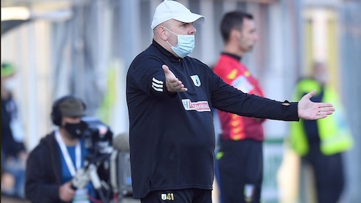 Entella, addio Tedino: il tecnico è stato esonerato