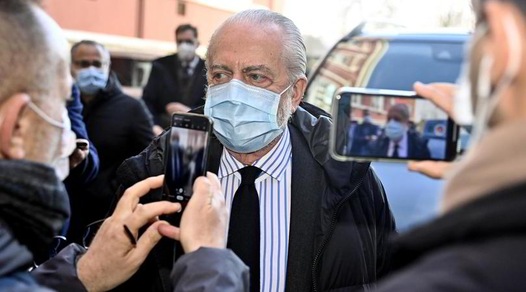 De Laurentiis: "Pirlo fa l'allenatore, non l'avvocato"