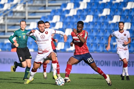 Bellomo-gol e la Reggina vince anche con l'uomo in meno: 1-0 alla Reggiana