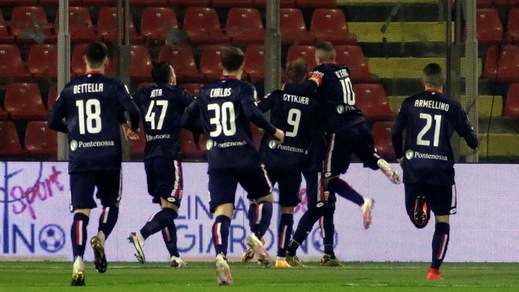 Monza cinico e vincente: il 2-0 alla Cremonese vuole dire quarto posto