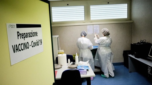 Coronavirus, ecco il piano vaccini in Italia da gennaio a dicembre 2021