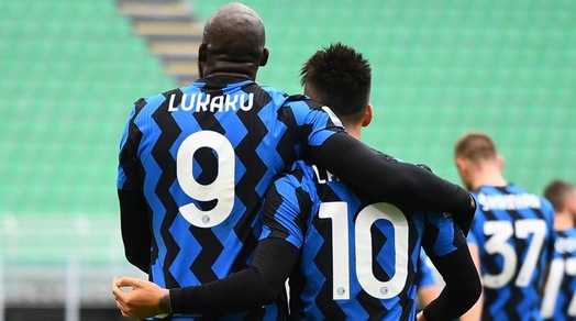 Inter-Crotone 6-2: tripletta per Lautaro! Paura per Lukaku