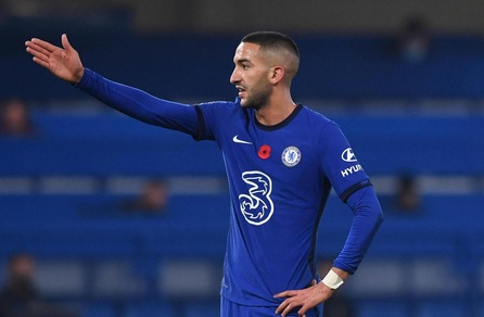 Chelsea, Ziyech nella bufera: si ferma nell'azione del terzo gol del City