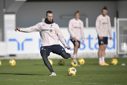 Juve, testa al Genoa: tattica e possesso palla alla vigilia