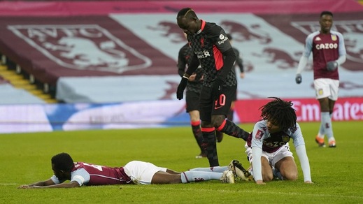 FA Cup, il Liverpool batte l'Aston Villa baby. Vince anche il Wolverhampton