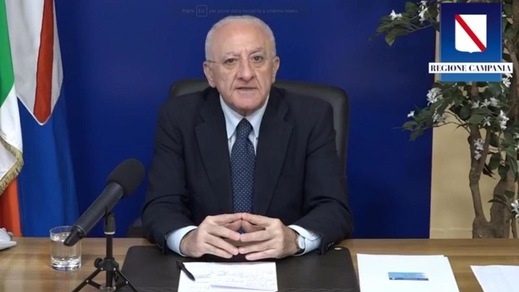 De Luca: vaccino e patentino Covid in Campania, ecco che sarà