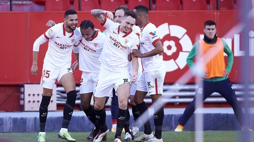 Liga, Siviglia trascinato da En Nesyri. Battuta la Real Sociedad