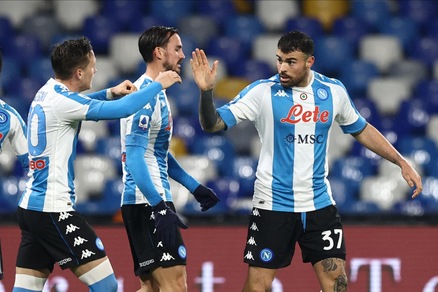 Napoli, tutti negativi i tamponi del gruppo squadra