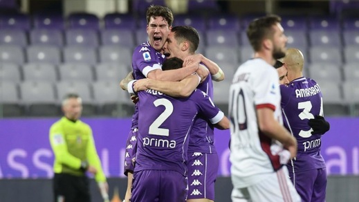 Fiorentina-Cagliari 1-0, Vlahovic segna e inguaia Di Francesco