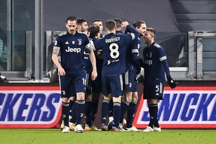 Juve-Sassuolo 3-1: Defrel risponde al supergol di Danilo, decidono Ramsey e Ronaldo