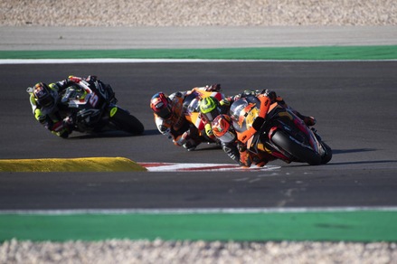 MotoGp: cancellati i test di Sepang