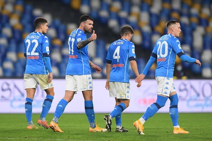 Coronavirus, Napoli: "Tutti negativi i tamponi effettuati sul gruppo squadra"