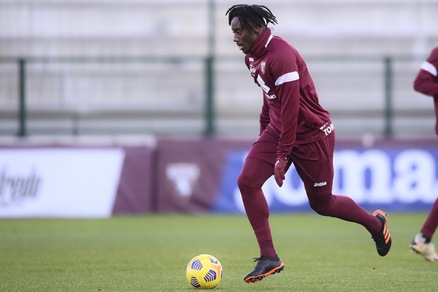 Meité al Milan: prestito con diritto riscatto dal Torino