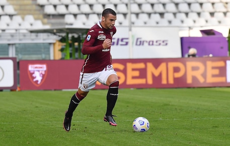 Crotone, sprint per Bonazzoli: al Torino gioca poco