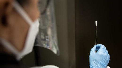 Coronavirus, il bollettino di oggi: 16.146 positivi e 477 morti, aumenta l'Rt