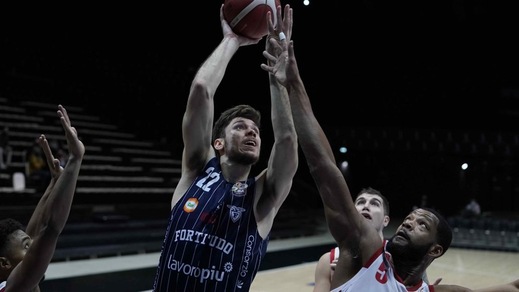 Sassari, preso l'americano Happ dalla Fortitudo Bologna