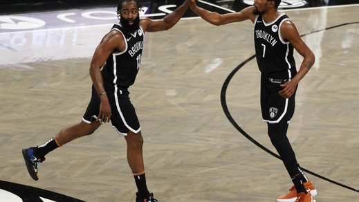 Nba: Durant-Harden show, Curry batte LeBron in rimonta