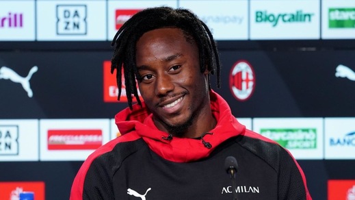 Milan, Meité si presenta: "È la mia grande occasione. Ibra a 40 anni fa cose incredibili"