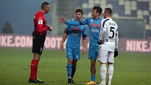 Moviola Juve-Napoli: Valeri, quel rigore dovevi vederlo live. E l’offside di Ronaldo...