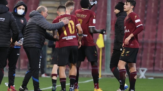 Salernitana-Pescara 2-0: Castori torna al successo dopo tre ko di fila