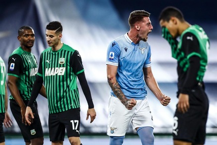 Serie A, Lazio-Sassuolo 2-1: Milinkovic e Immobile firmano la rimonta