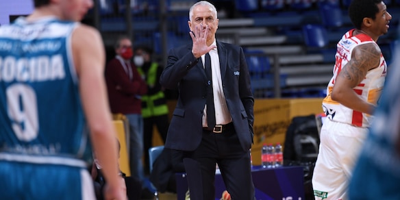 Serie A, Cantù esonera Pancotto: Bucchi il successore?