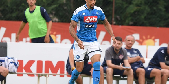 Napoli, Malcuit è arrivato a Firenze: vicina la firma con la Fiorentina