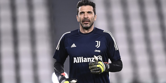 Juve verso il Benevento: intera seduta in gruppo per Buffon