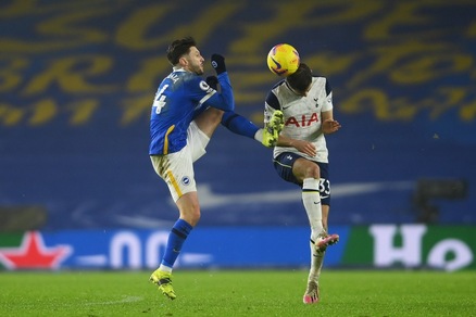 Inghilterra, la FA mette un limite ai colpi di testa