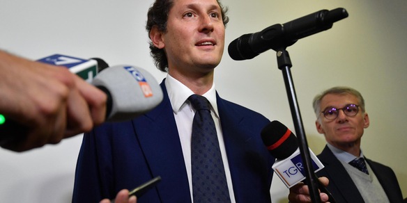 Ferrari, John Elkann: "Non siamo soddisfatti, dobbiamo ricominciare con umiltà"