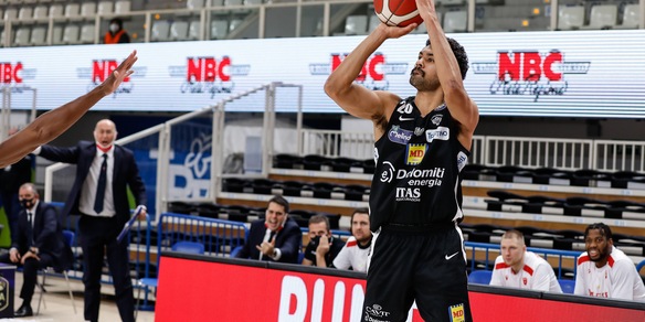 Eurocup, Top 16: Trento, che difesa: battuto 67-57 il Levallois