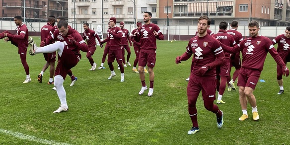 Torino, emergenza Covid: altro calciatore positivo. Lazio a rischio