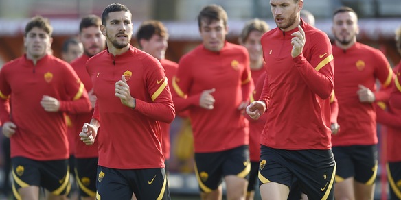 Roma-Dzeko, scoppia la pace. Mertens, che spavento! VIDEO