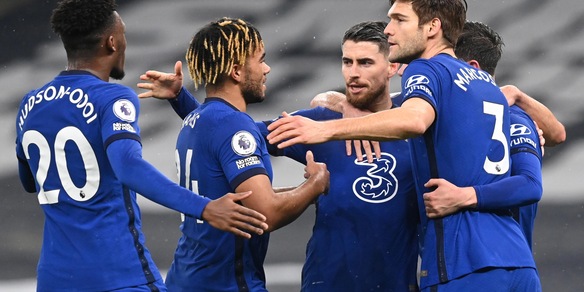 Jorginho trascina il Chelsea. Tuchel stende il Tottenham di Mourinho