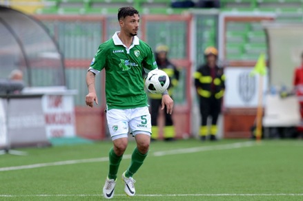 Clamoroso Izzo: "Simulai un infortunio per evitare una combine"