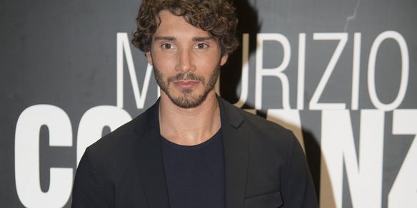 Stefano De Martino in lutto: la nonna è morta dopo una caduta