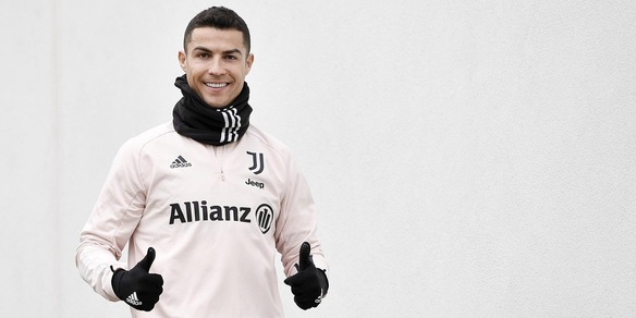 Juve, gli auguri a Ronaldo: "Il regalo più bello contro l'Inter"