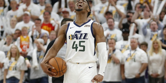 Nba, Donovan Mitchell e Utah stendono i Celtics. Crisi Brooklyn