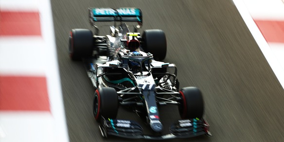 F1, Mercedes: "Evidenziati alcuni problemi con la power unit"