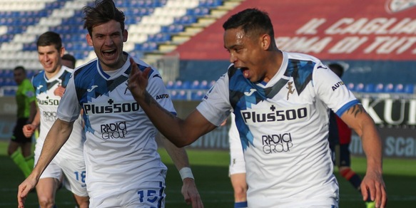 Cagliari-Atalanta 0-1, show Muriel. Samp-Fiorentina 2-1