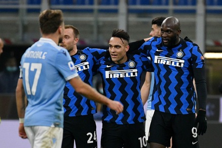 Inter-Lazio 3-1: Lukaku lancia Conte al primo posto, Inzaghi si ferma