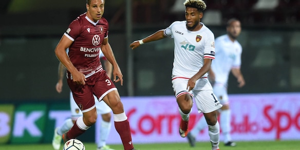 Diretta Cosenza-Reggina dalle 21: probabili formazioni e dove vederla in tv