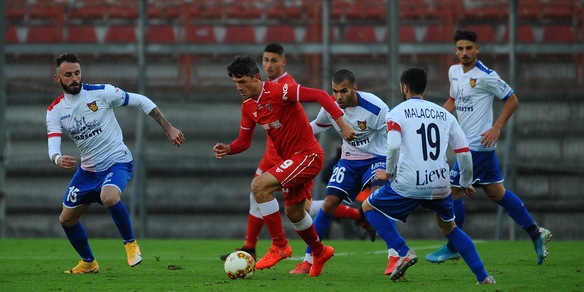 Gubbio, saluta Bangu: rescissione consensuale