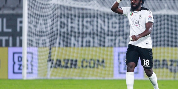 Spezia verso la Fiorentina, Nzola e Piccoli in gruppo