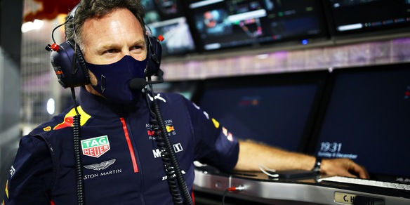 F1, Horner: "Verstappen in cima alla lista di Mercedes per il dopo Hamilton"