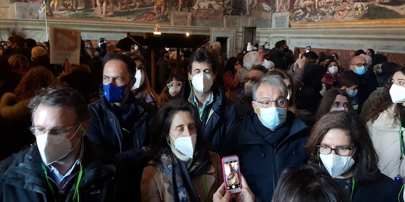 Musei Vaticani, è polemica sugli assembramenti