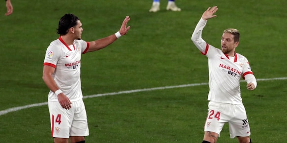 Papu Gomez esulta dopo il primo gol col Siviglia: "Qui mi sento rinato"